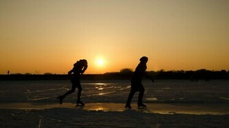 Sunset Ice Skating HD Wallpaper FullHDwpp Full