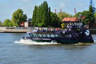 Tourists Ahoy By Ramad Caedes Desktop Wallpaper