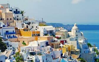 Desktop Wallpaper Fira The Capital Of Greek Island Santorini