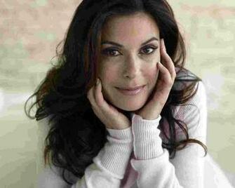 Teri Hatcher Wallpaper Celebrities