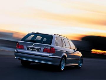 Bmw Series Touring E39 Specs Photos