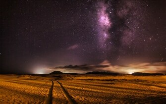 Purple Milky Way Wallpaper Pc Wallpaperlepi