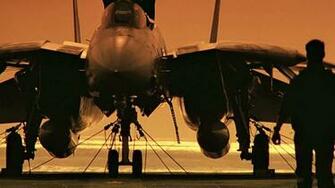 Top Gun Wallpaper Background
