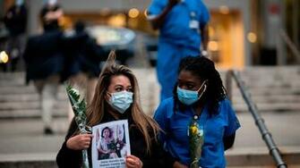 Photos Americans Continue To Adapt Pandemic Life Koin