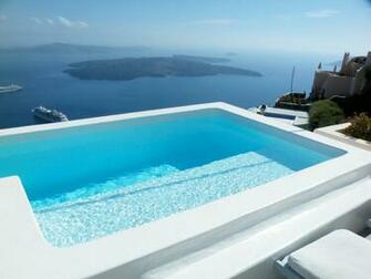 Amazing Swimming Pool Wallpaper
