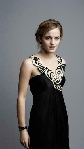 Emma Watson Mobile Wallpaper