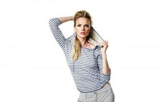 Anne Vyalitsyna Wallpaper Image Photos Pictures Background