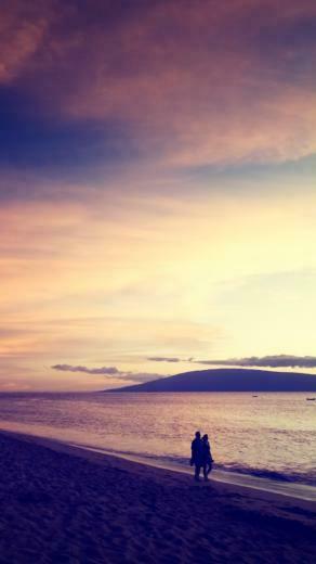Beach Promenade iPhone 5s Wallpaper iPad
