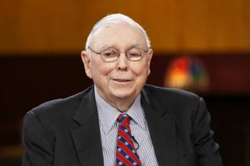 Charlie Munger Says Novice Investors Are Getting Lured Into A
