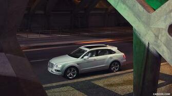 Bentley Bentayga Plug In Hybrid Side HD Wallpaper