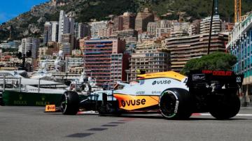 Mclaren S Stunning Retro Gulf Oil Livery Appears For First Time On