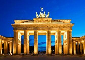 Brandenburg Gate Background Travelling Gallery