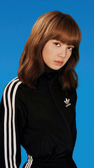 Lisa Blackpink Adidas 4k Wallpaper
