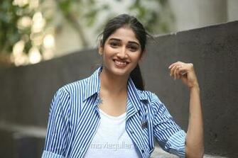 Actress Priya Vadlamani Pictures Husharu Movie Press Meet