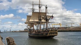 Pirate Ship Wallpaper