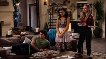 Kappa Jacket Of Bella Podaras As Brooke In The Expanding Universe