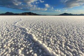 Bonneville Salt Flats Retina Wallpaper