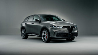 Alfa Romeo Tonale Compact Suv Reed Wallpaper