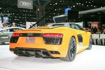 Audi R8 Spyder Wallpaper