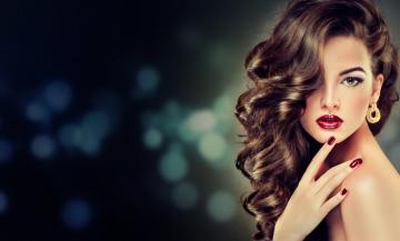 Beautiful Model Brunette With Long Curled Hair 4k Ultra HD