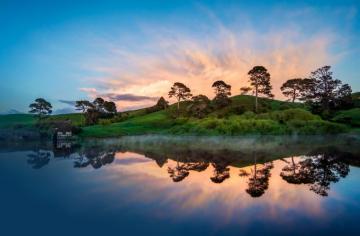 Hobbiton In The Morning New Zealand HD