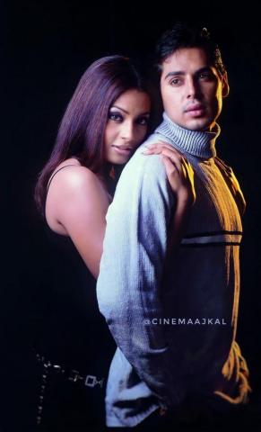 Bipasha Basu Dino Morea In Cute Couple Image Love