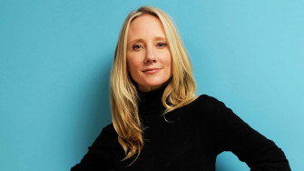 Anne Heche No Make Wallpaper