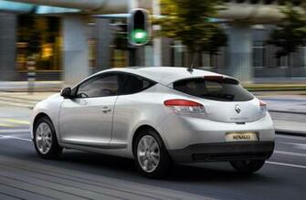 Autozine Foto S Renault Verlaagt Uitstoot Megane Opnieuw