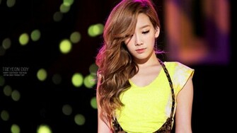 Snsd Taeyeon BirtHDay Wallpaper