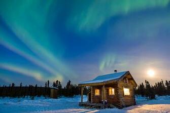 Alaska Cabin Northern Lights 4k Ultra HD Wallpaper Background