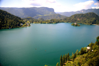Beautiful Lake Wallpaper