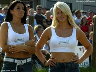 Skoal Brings Out The Heavy Artillery For Nats