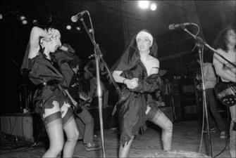 Cbgb Photos From The Heyday Of New York City Punk Rock