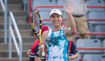Johanna Konta Blue Tie Wallpaper