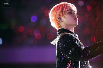 Tae Hyung Desktop Wallpaper On
