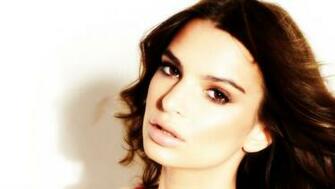 Emily Ratajkowski HD Wallpaper Hot Pictures