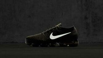 HD Wallpaper Of A Black Nike Air Vapormax Flyknit Paperpull