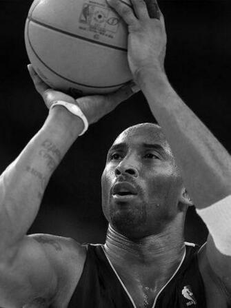 Kobe Bryant Precise Shot For Amazon Kindle