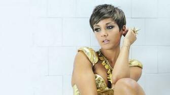 Emma Lou S Celeb Wallpaper Frankie Sandford Gorgeous