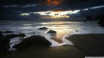 Beautiful Beach Scene Wallpaper