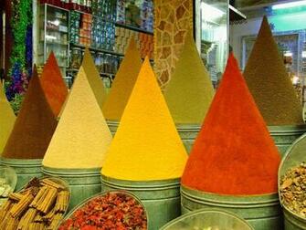 Colourful Markets Random Wander