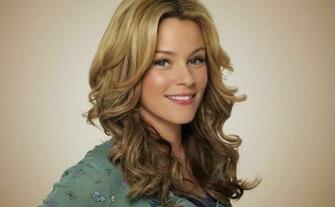 Elizabeth Banks Wallpaper Image Photos Pictures Background