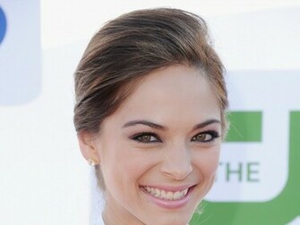 Kristin Kreuk Wallpaper