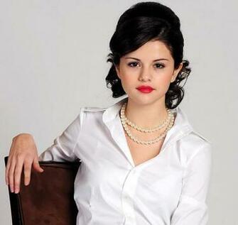 Beautiful Wallpaper Selena Gomez HD Desktop