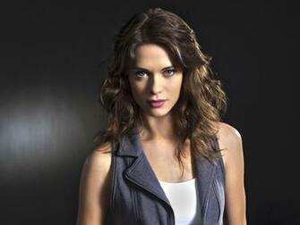 Lyndsy Fonseca Wallpaper High Resolution And Quality