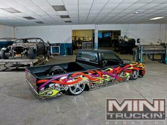 Mini Truckin Wallpaper Toyota Pickup Rear Angle Photo
