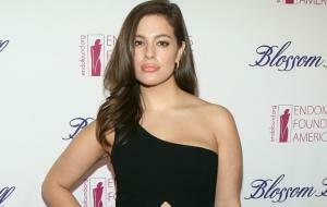 Top Ashley Graham Nationality Wallpaper