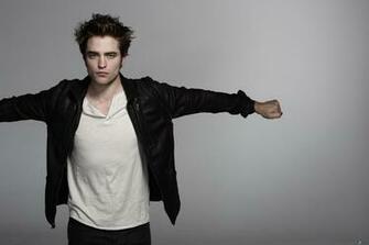 Robert Pattinson Background 4k