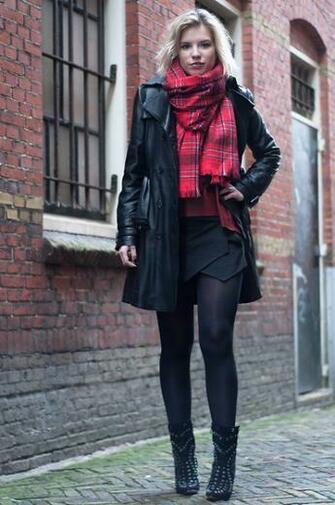 Zara Plaid Scarf Black