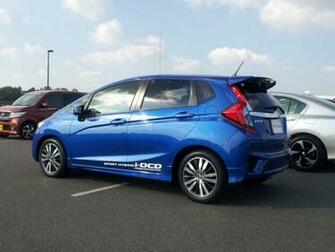 Honda Fit Background Image Wallpaper Setup